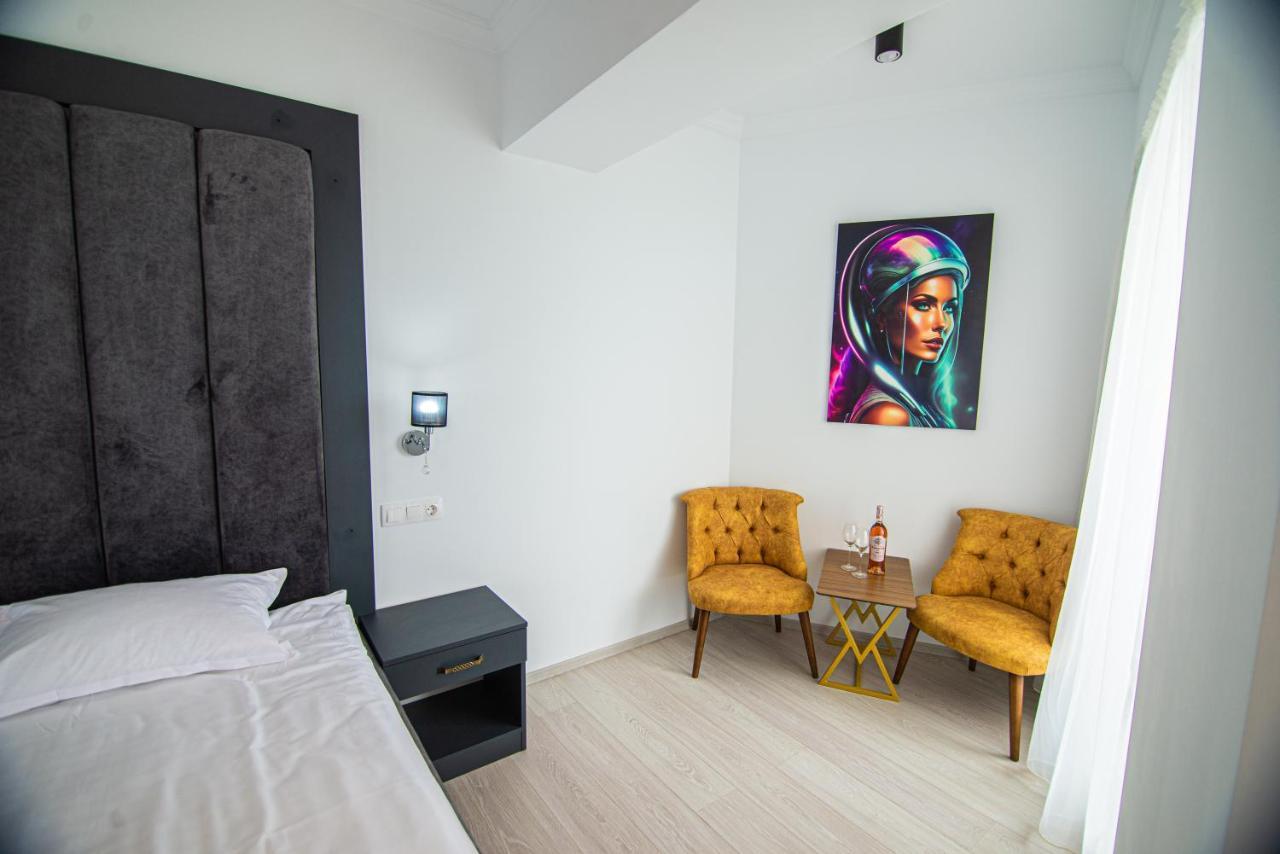Alessio Hotel Residence 科斯蒂内什蒂 外观 照片
