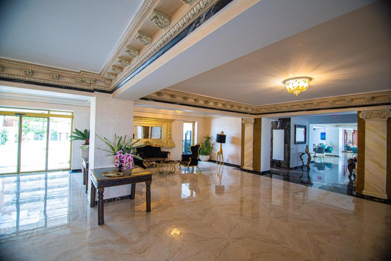 Alessio Hotel Residence 科斯蒂内什蒂 外观 照片