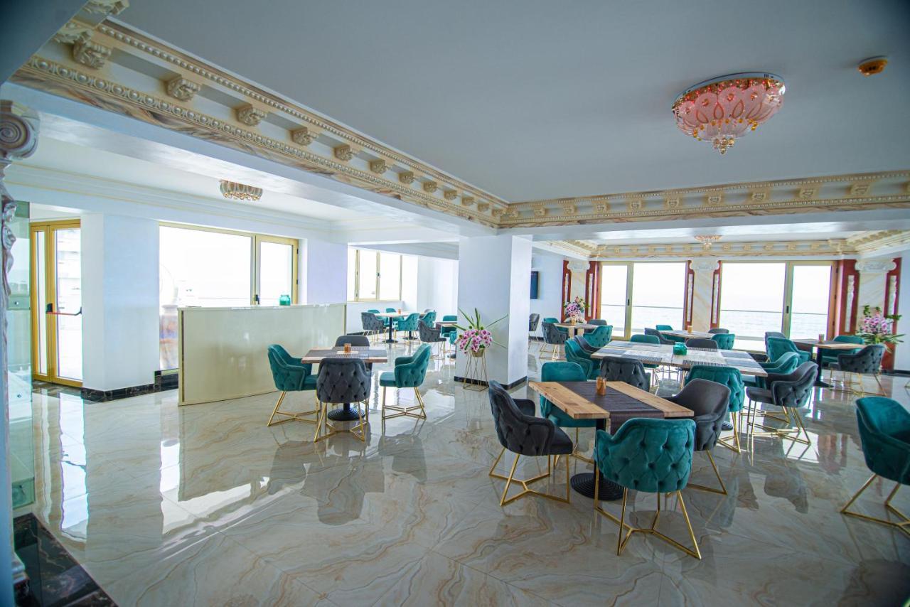 Alessio Hotel Residence 科斯蒂内什蒂 外观 照片
