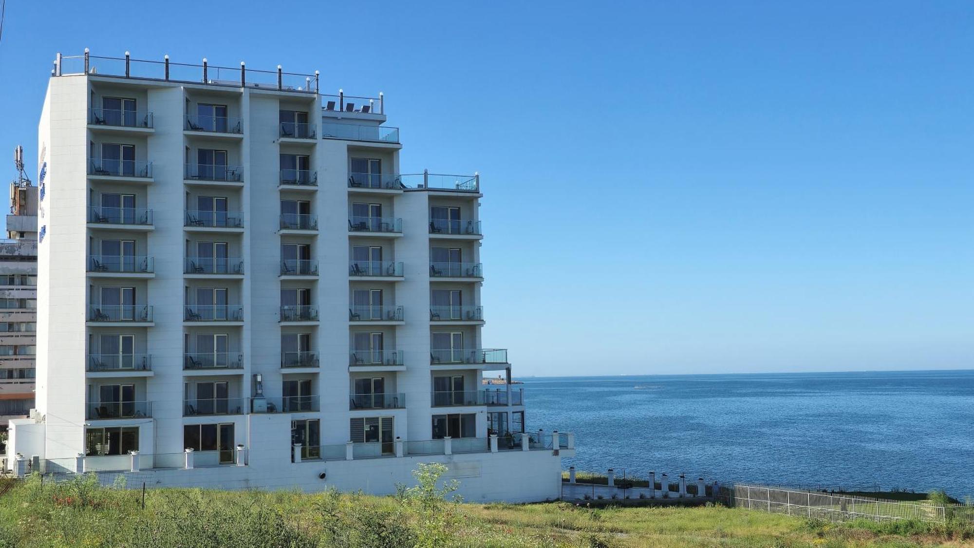 Alessio Hotel Residence 科斯蒂内什蒂 外观 照片